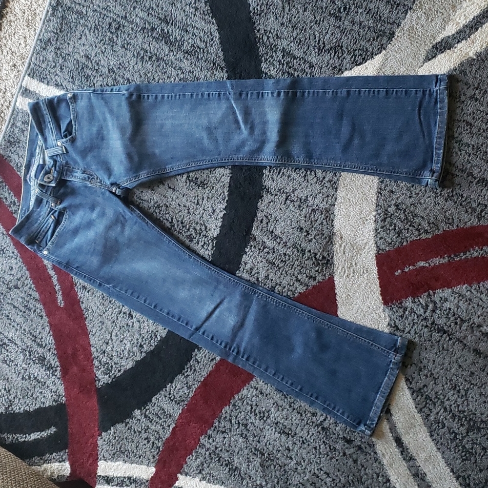 Womens size 6M Levi's Bootcut Flare Jeans